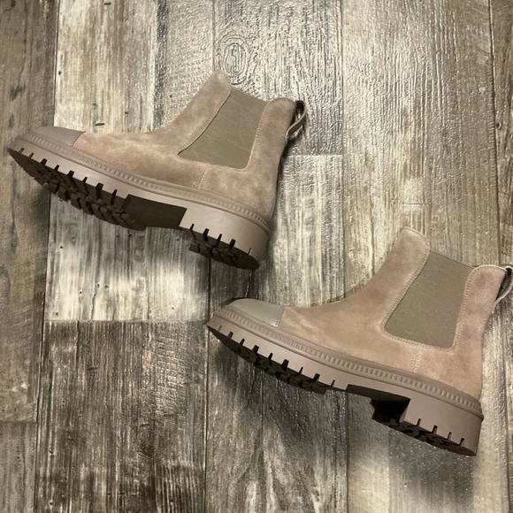 Steve Madden Tan Ankle Boots Size 9 - Picture 14 of 16